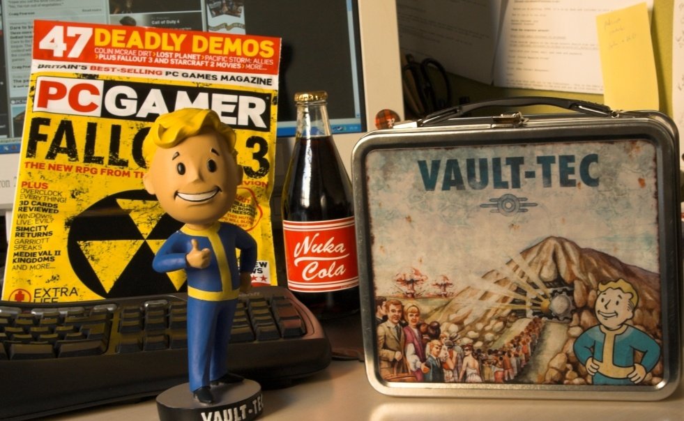 PC Gamer's Fallout 3 Schwag
Keywords: Schwag Shwag Fallout 3
